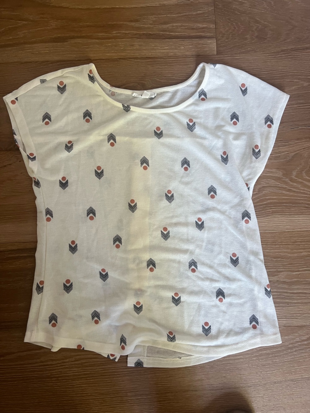 Chevron and dot fall top